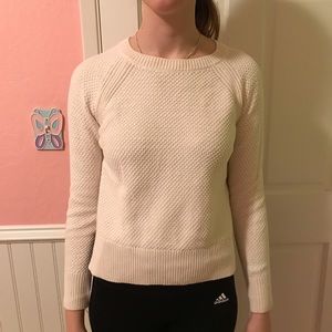 White Sweatshirt/crew neck